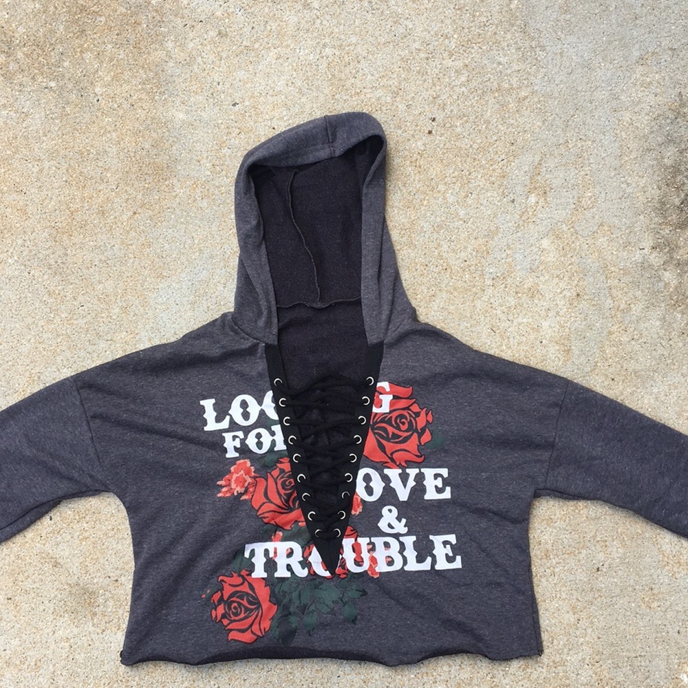 Cropped hoodie